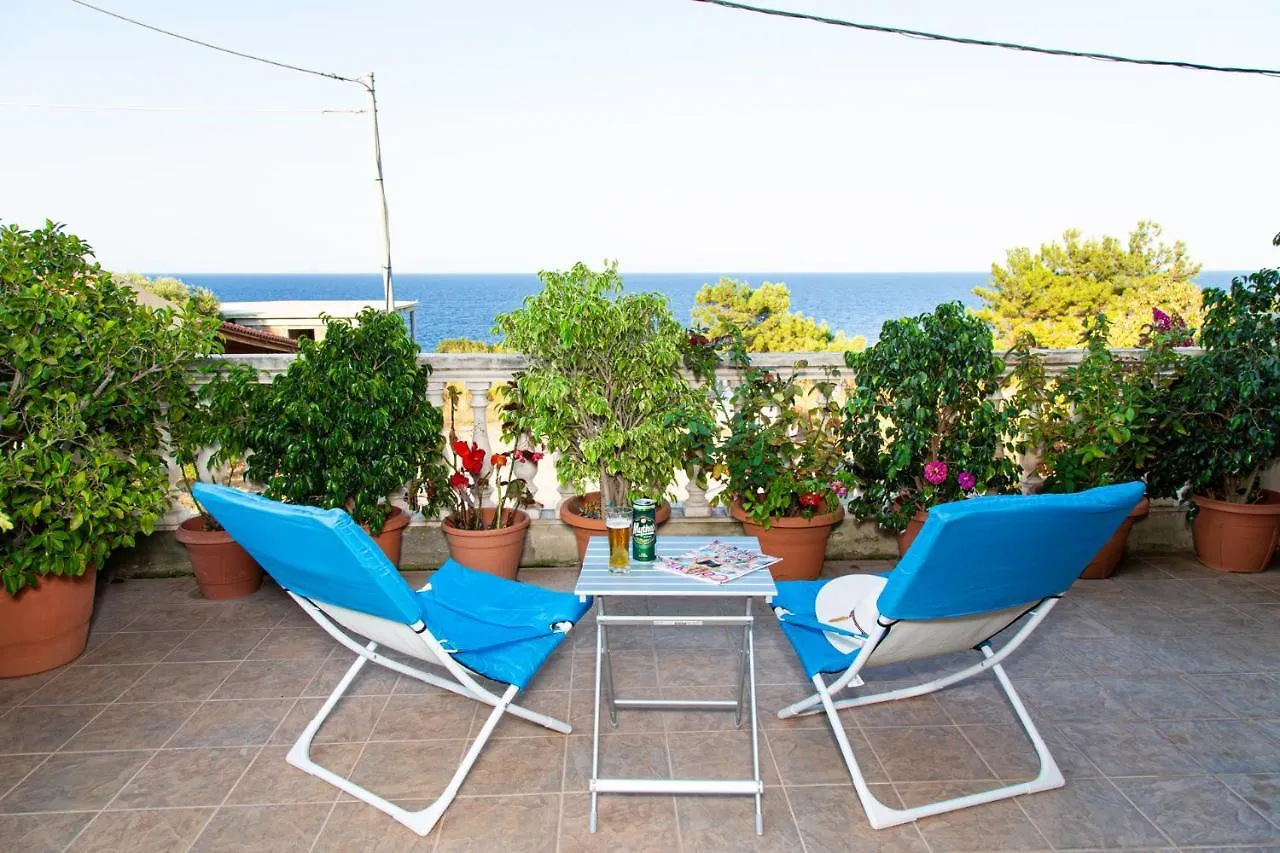 Appartamento G And A House Poros  Grecia